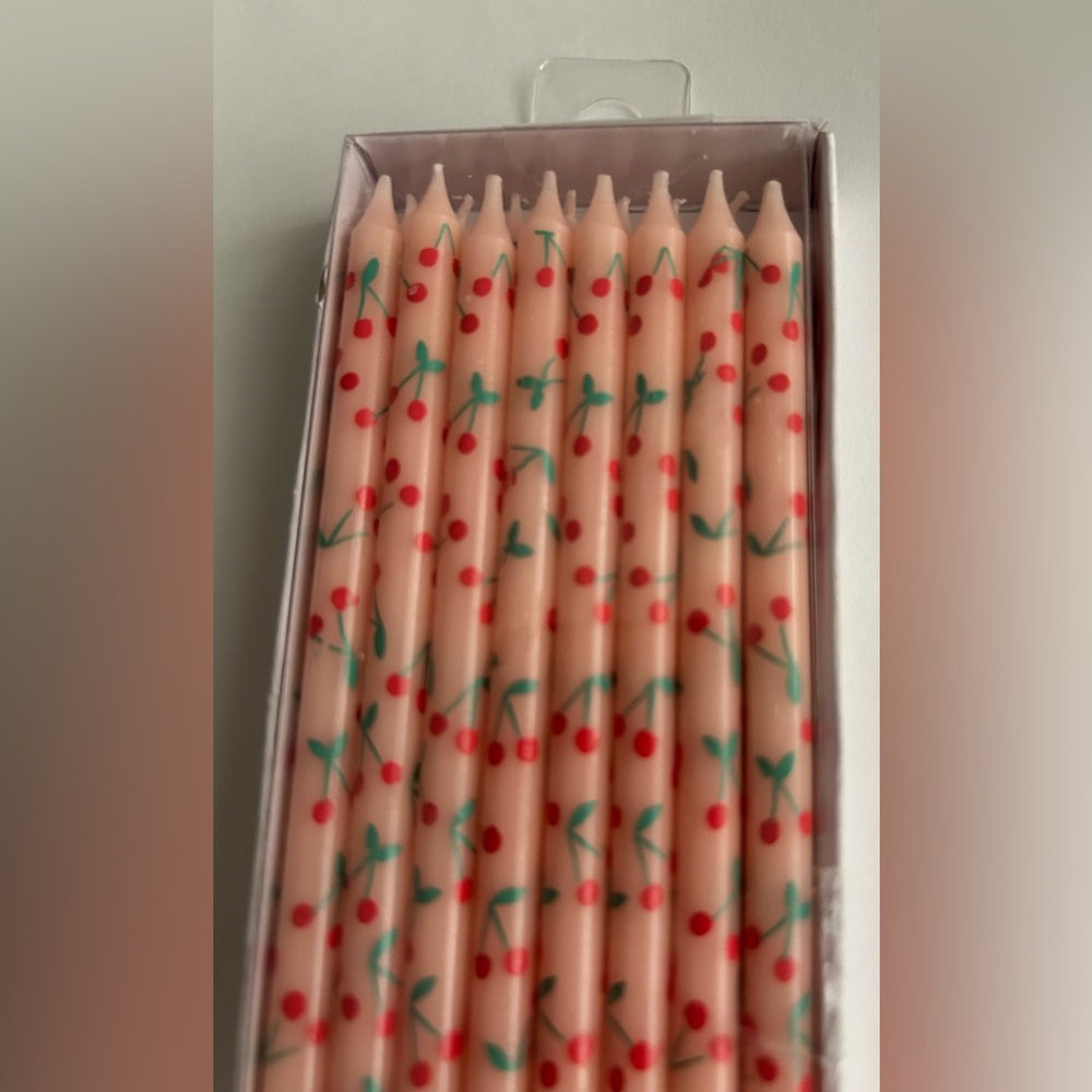 New 16 Pink Birthday Candles 16 Holders Red Flowers Green Stems Meri Meri - Picture 9 of 16